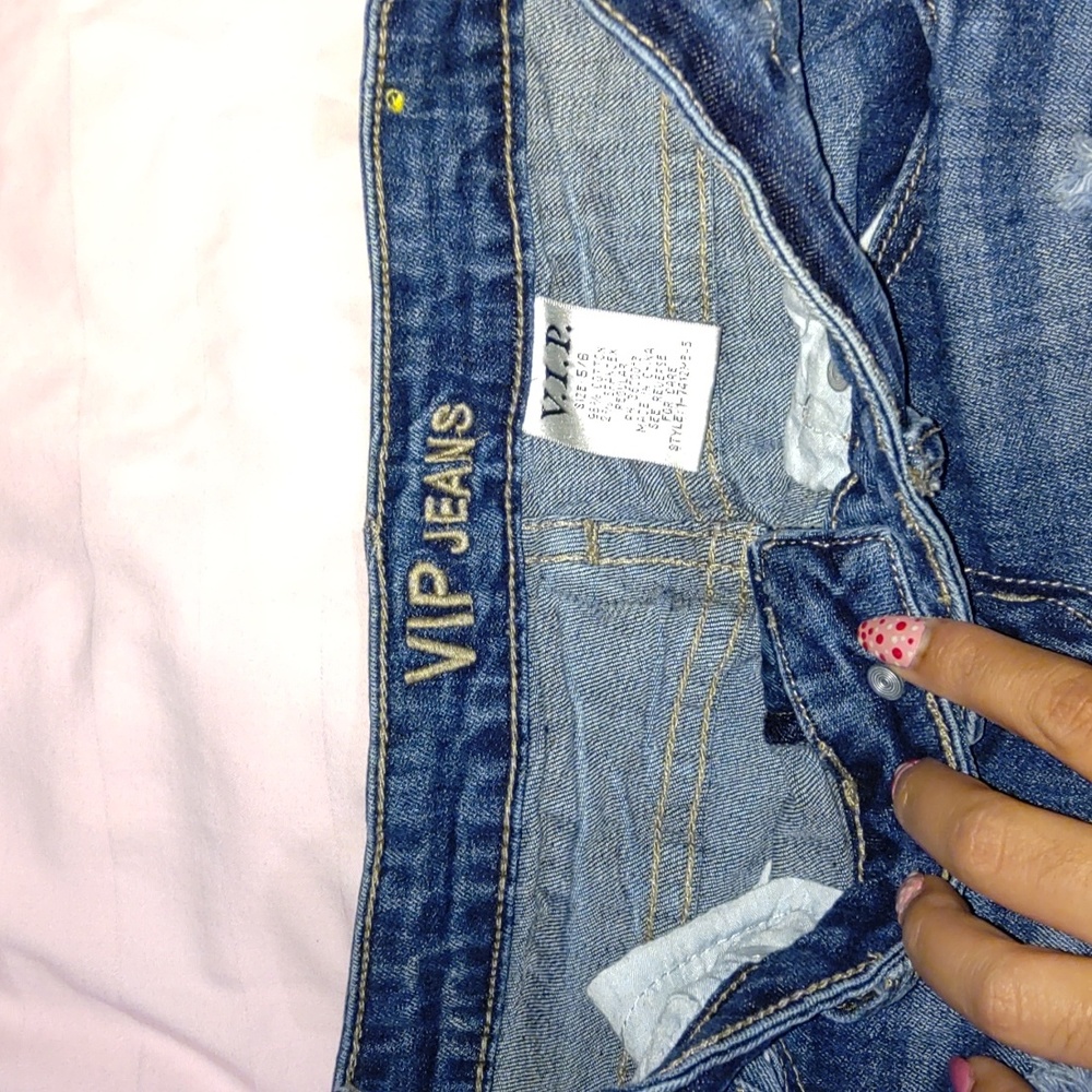 Distressed ripped jeans